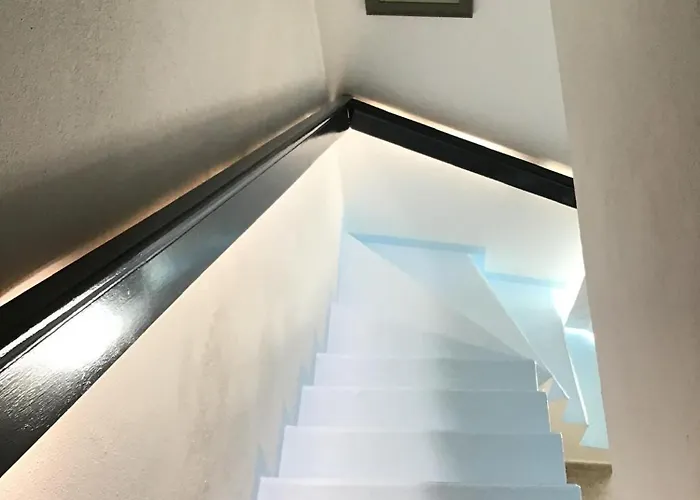 La Maisonette بيت ضيافة أنتيب