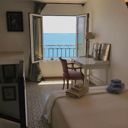 Maison d'hôtes La Maisonette Antibes