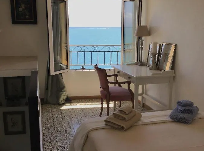 Penzion La Maisonette Antibes
