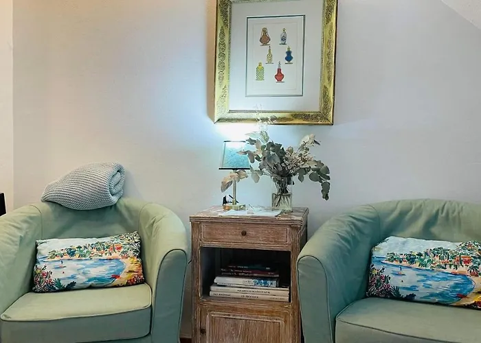 La Maisonette Πανσιόν 4*